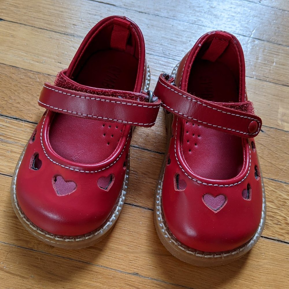 Gymboree Heart Maryjane shoes size 0-4